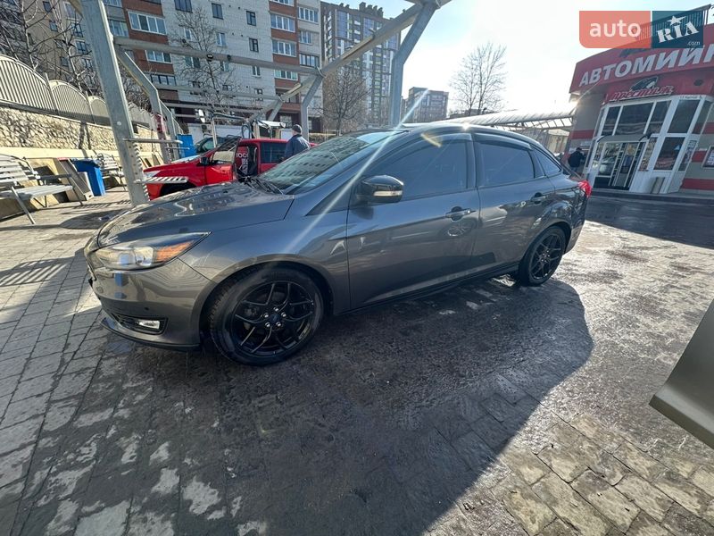 Седан Ford Focus 2015 в Тернополі
