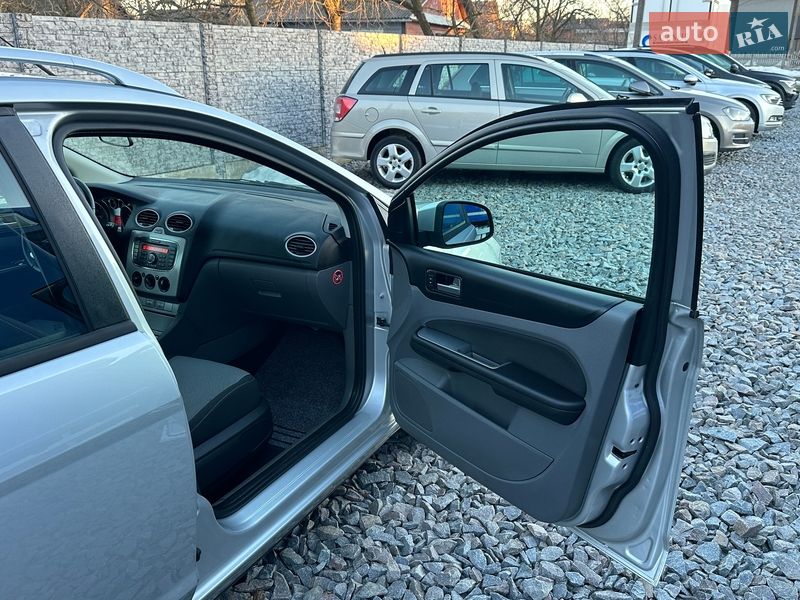 Универсал Ford Focus 2010 в Ровно