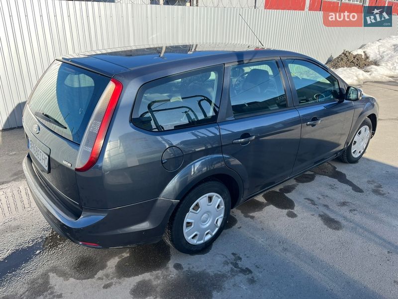 Универсал Ford Focus 2010 в Киеве