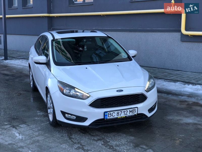 Хэтчбек Ford Focus 2015 в Львове