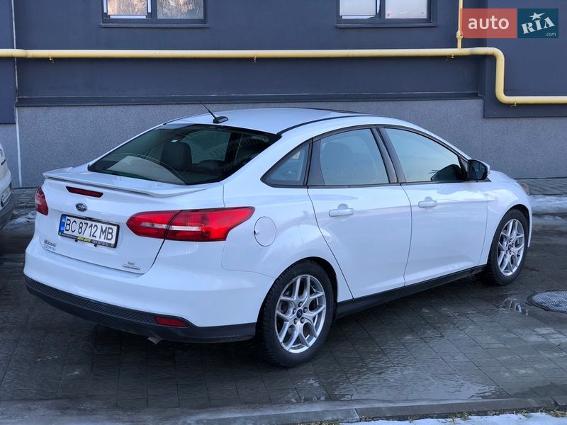 Хэтчбек Ford Focus 2015 в Львове