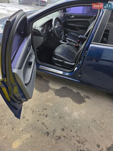 Хетчбек Ford Focus 2008 в Києві