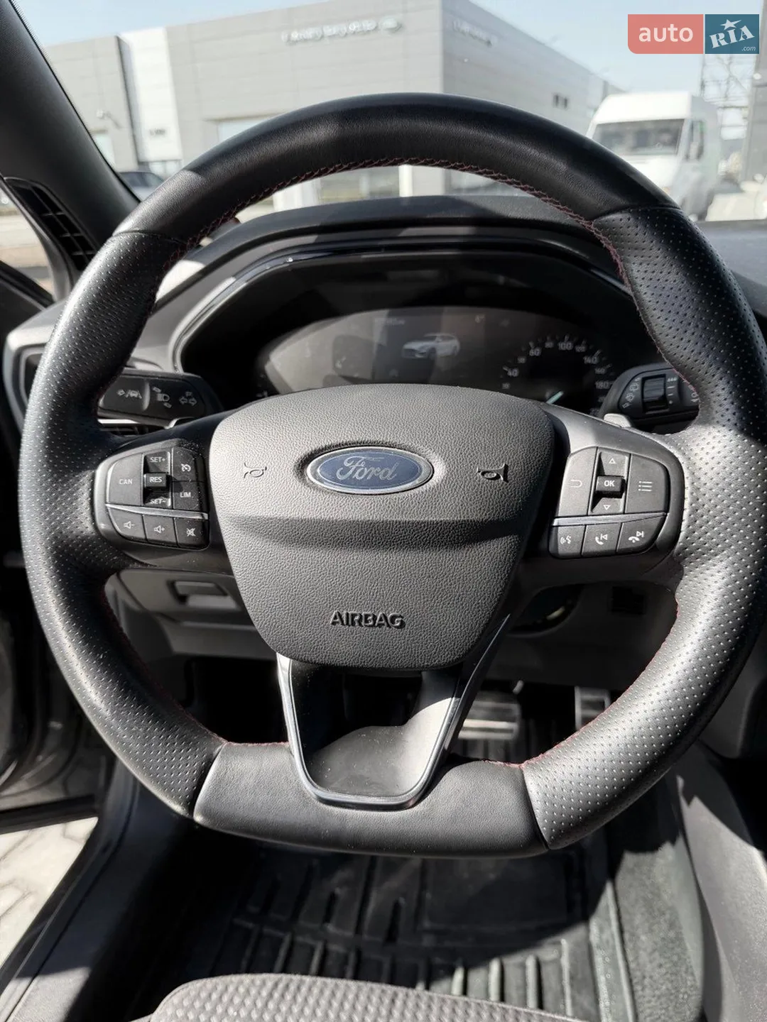2019 Ford Focus - мініатюра 21