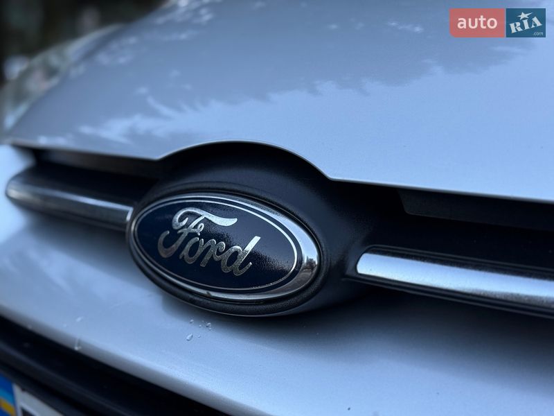Универсал Ford Focus 2011 в Ровно