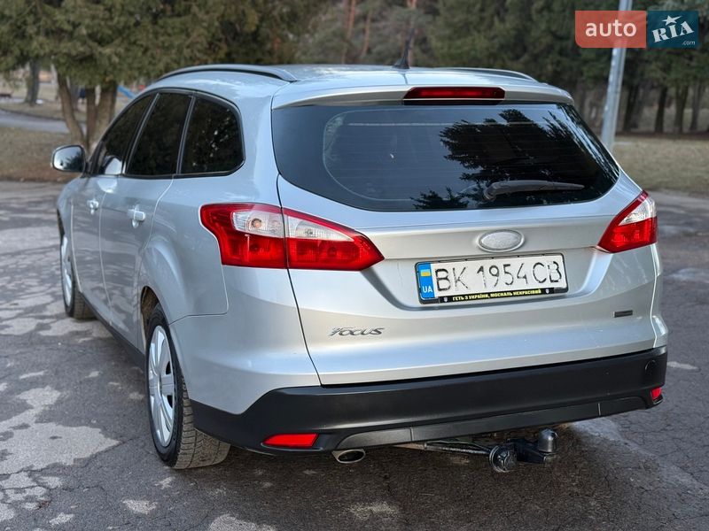 Универсал Ford Focus 2011 в Ровно