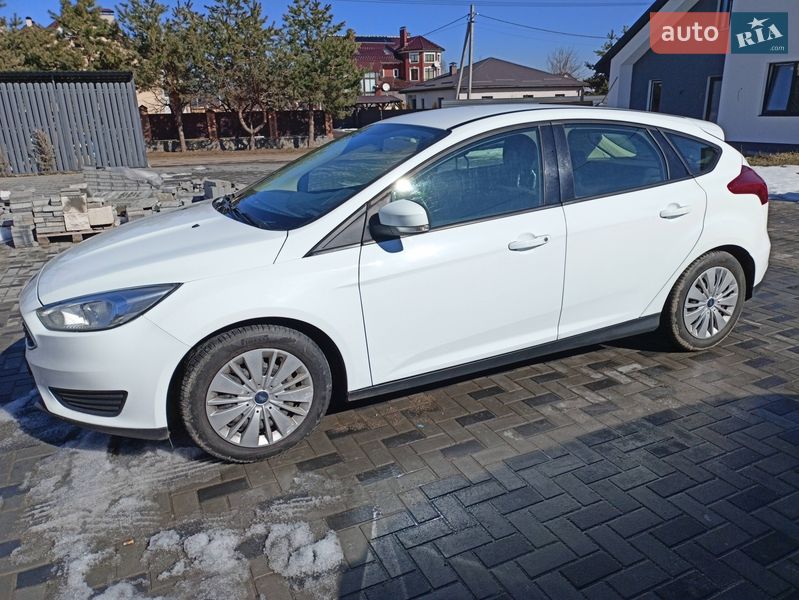 Хэтчбек Ford Focus 2017 в Василькове