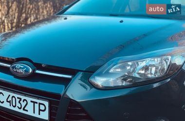 Хэтчбек Ford Focus 2013 в Стрые