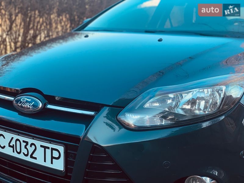Хэтчбек Ford Focus 2013 в Стрые