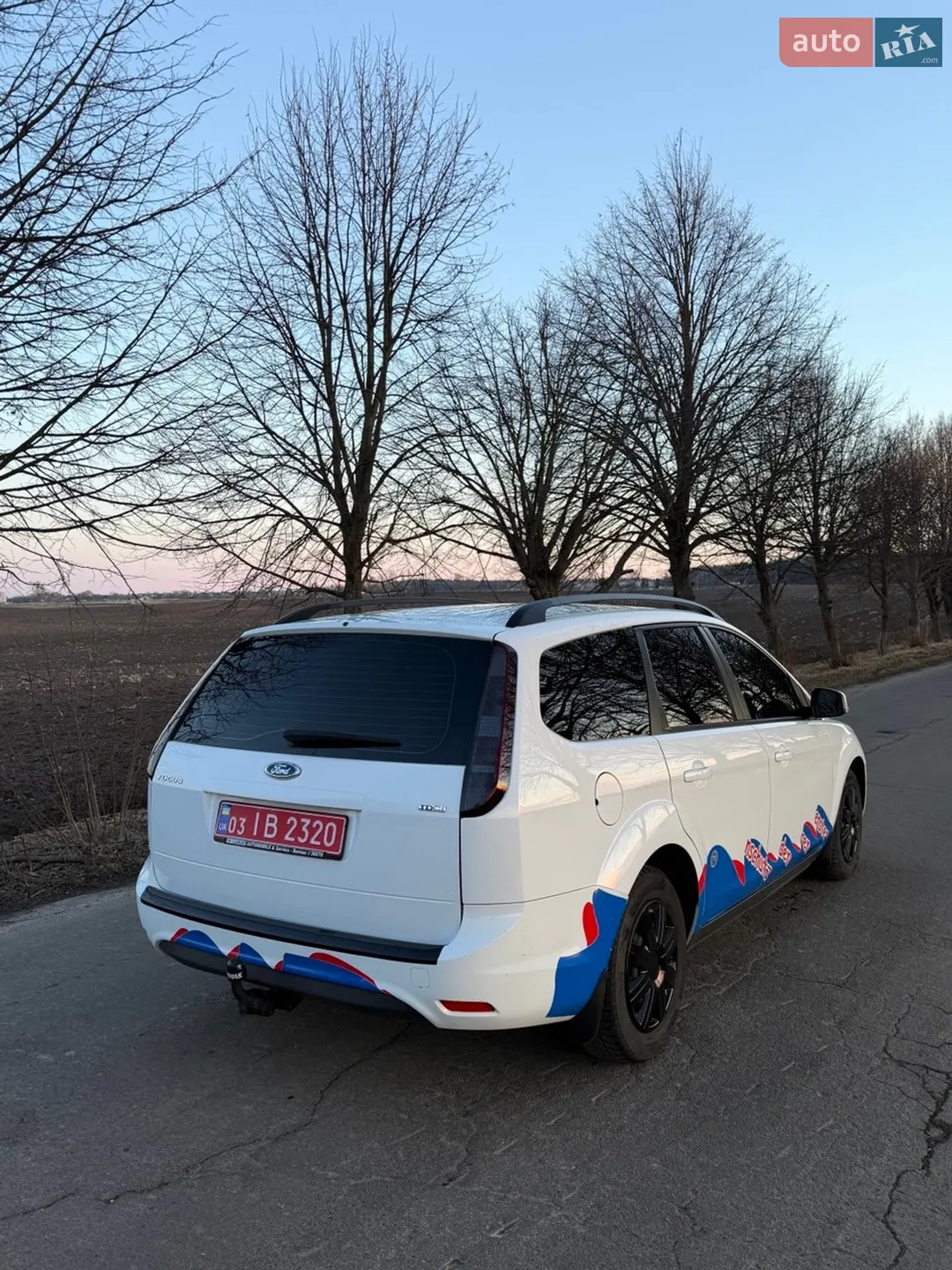 2010 Ford Focus - мініатюра 13