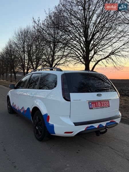 Универсал Ford Focus 2010 в Ровно