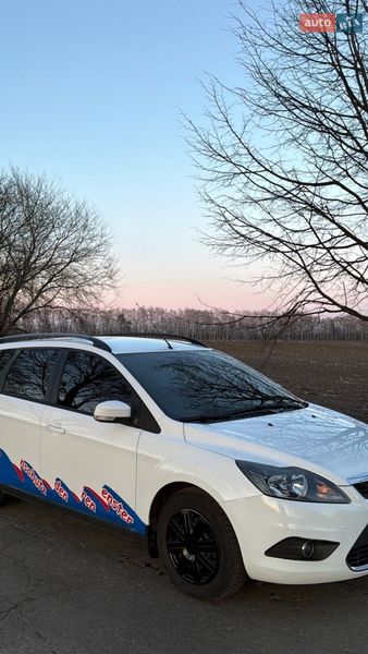 Универсал Ford Focus 2010 в Ровно
