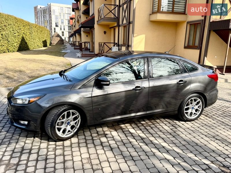 Седан Ford Focus 2015 в Луцке