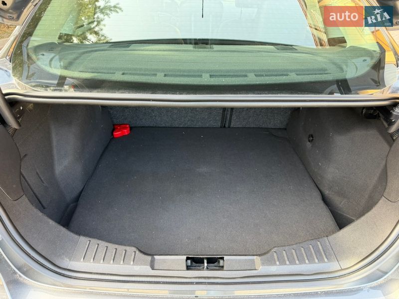 Седан Ford Focus 2015 в Луцке