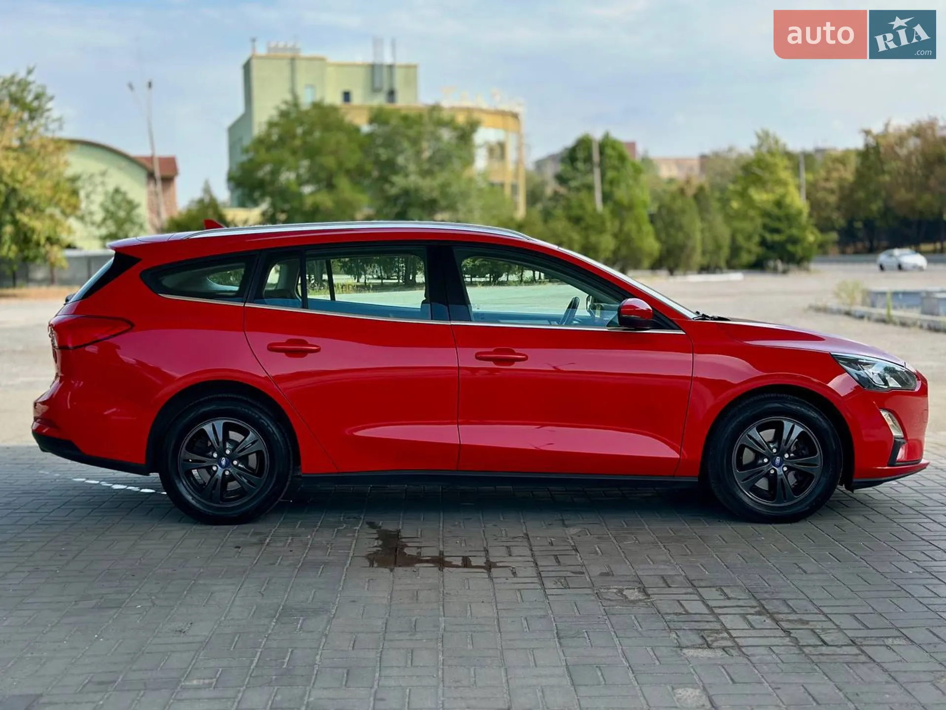 2020 Ford Focus - мініатюра 4