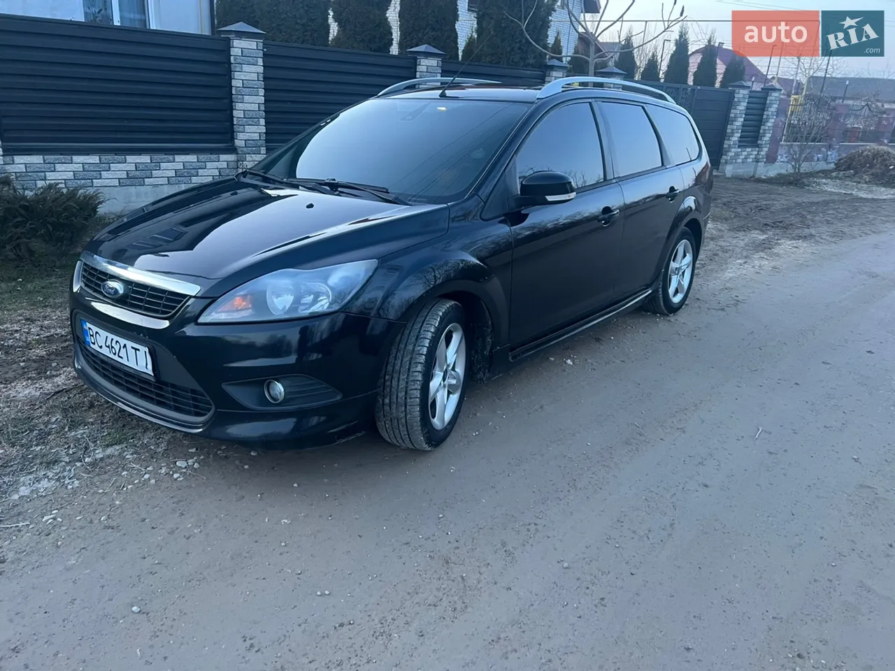 2010 Ford Focus - мініатюра 18