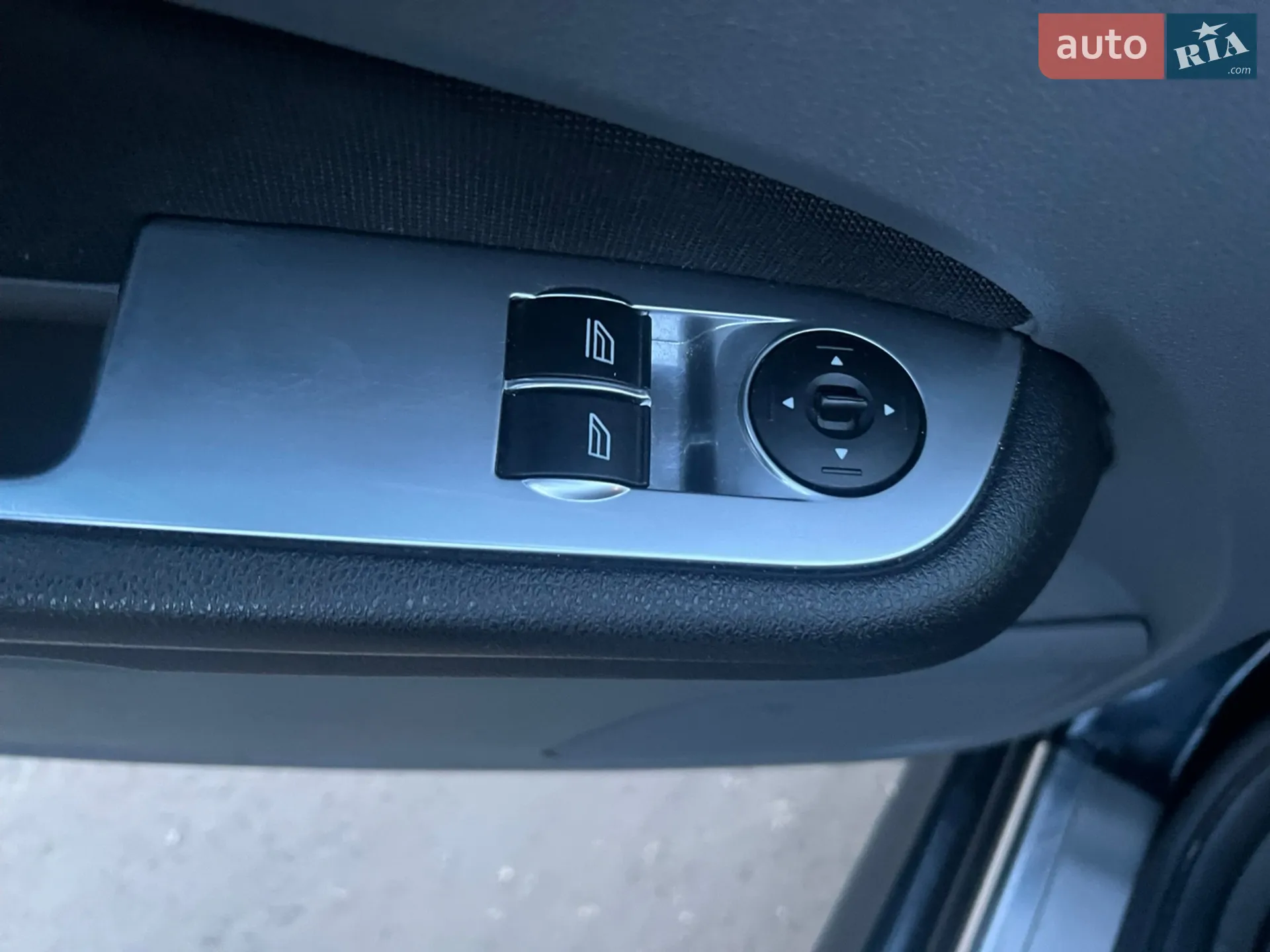 2010 Ford Focus - мініатюра 8