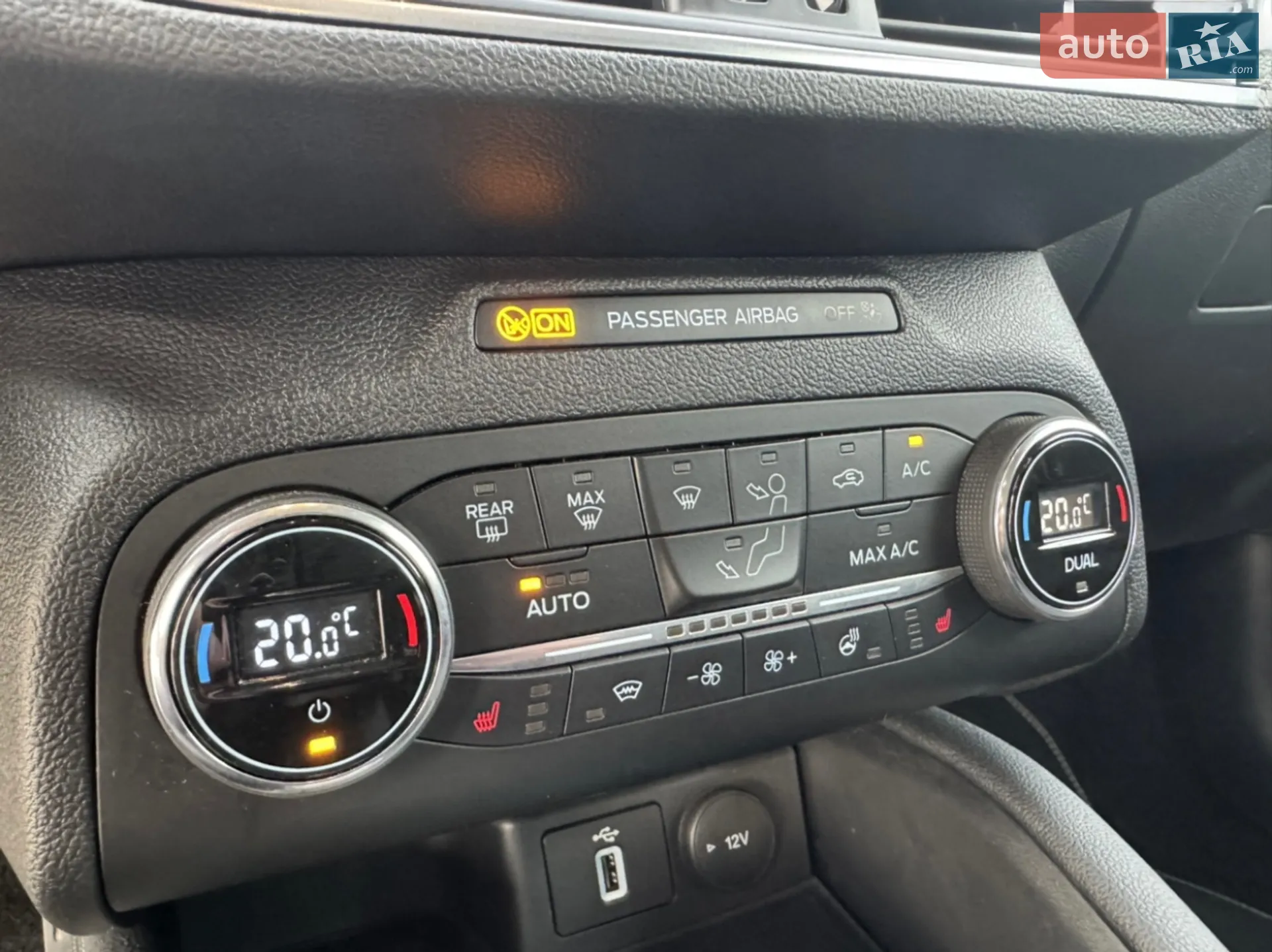 2019 Ford Focus - мініатюра 20