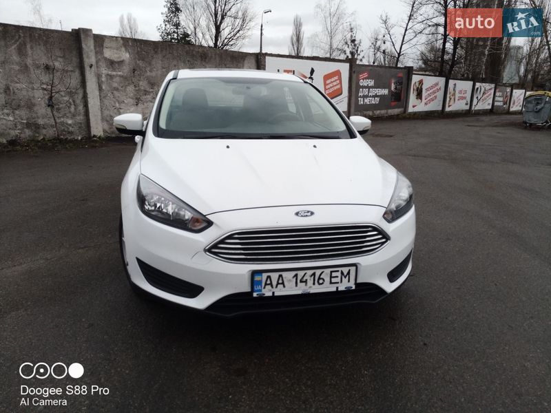 Седан Ford Focus 2015 в Киеве