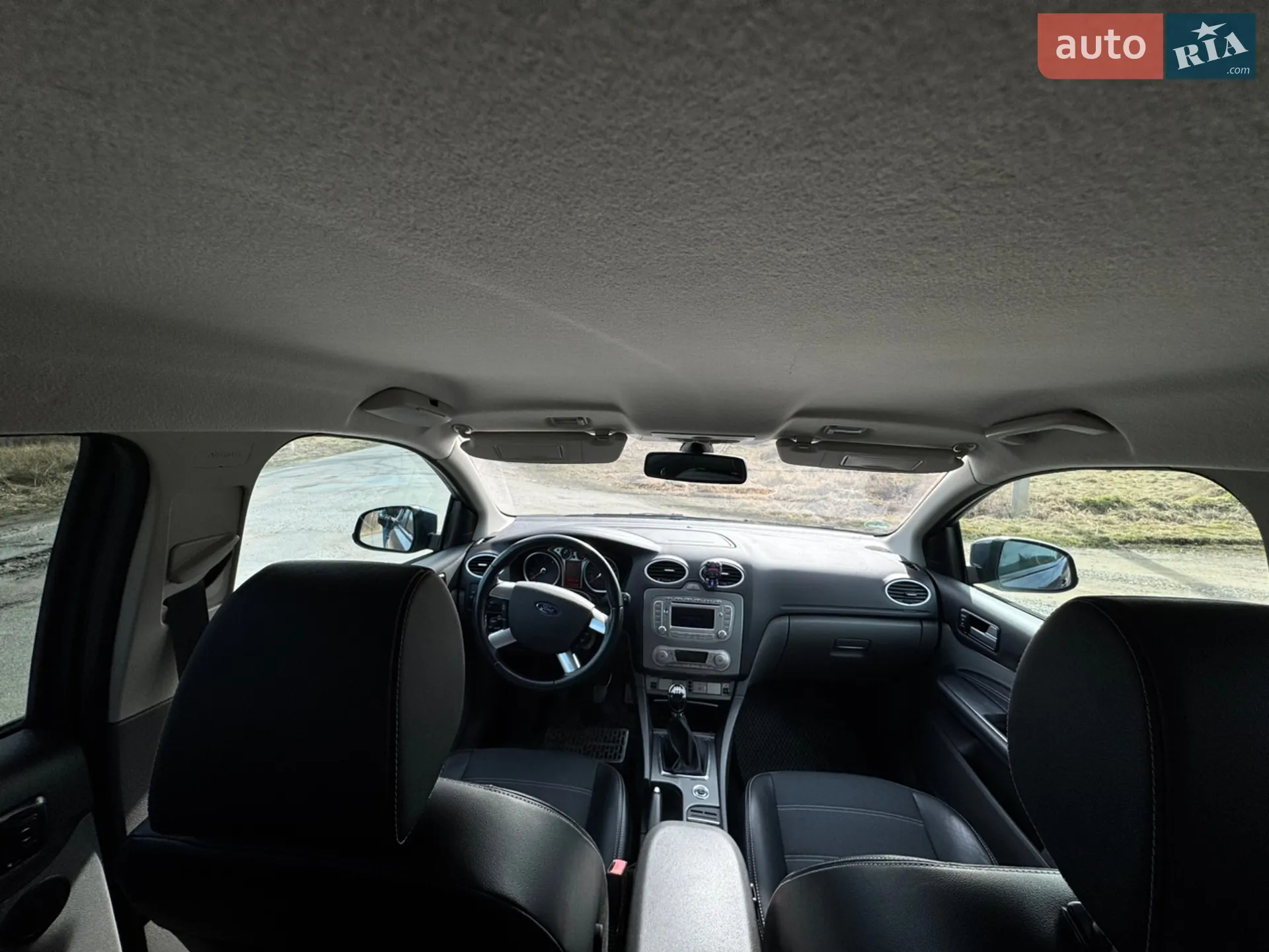2010 Ford Focus - мініатюра 22