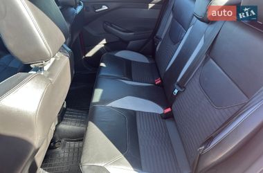 Хэтчбек Ford Focus 2016 в Киеве