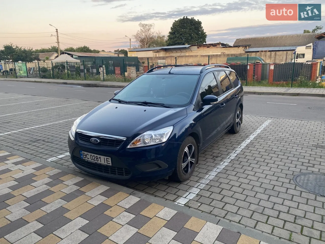 2010 Ford Focus - мініатюра 14