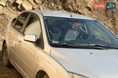 Хэтчбек Ford Focus 2007 в Белых Ославах