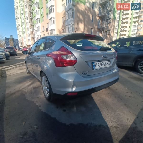 Хэтчбек Ford Focus 2013 в Киеве