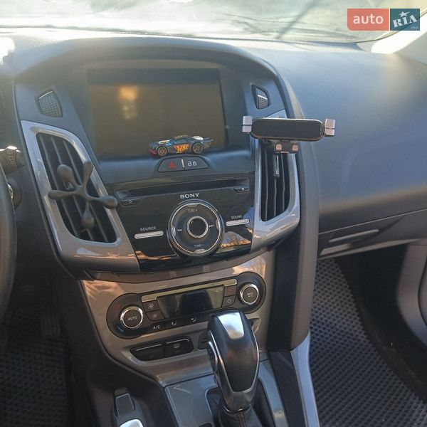 Хэтчбек Ford Focus 2013 в Киеве