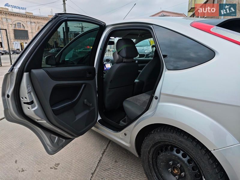 Хэтчбек Ford Focus 2010 в Харькове