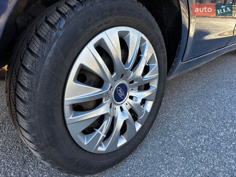 Универсал Ford Focus 2008 в Запорожье