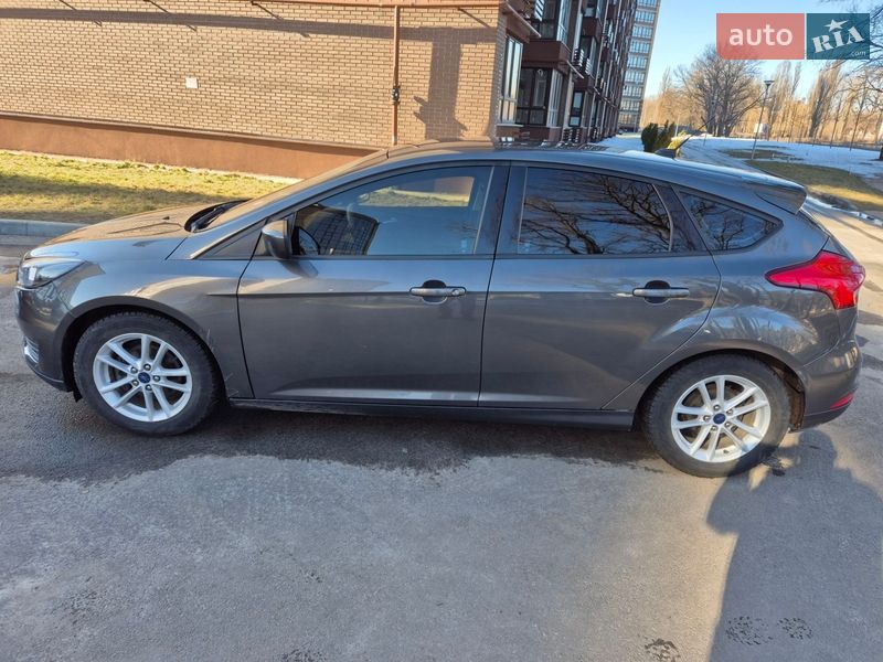 Хэтчбек Ford Focus 2017 в Чернигове