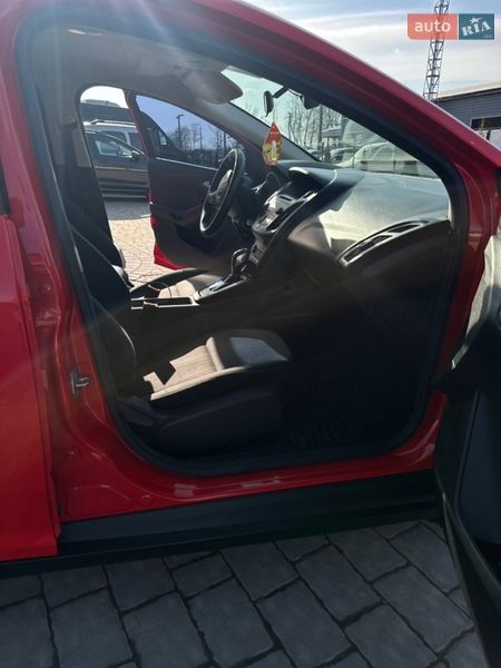 Хетчбек Ford Focus 2015 в Івано-Франківську