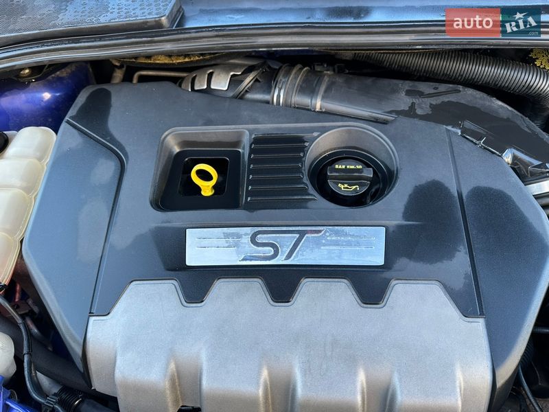 Хэтчбек Ford Focus 2015 в Одессе