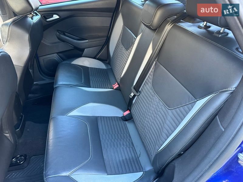 Хэтчбек Ford Focus 2015 в Одессе