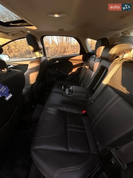 Хэтчбек Ford Focus 2011 в Запорожье