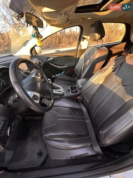 Хэтчбек Ford Focus 2011 в Запорожье