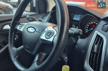 Хэтчбек Ford Focus 2014 в Киеве