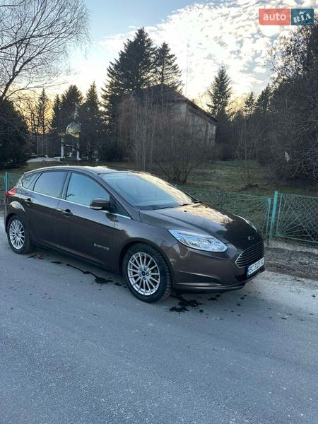 Хэтчбек Ford Focus 2018 в Львове