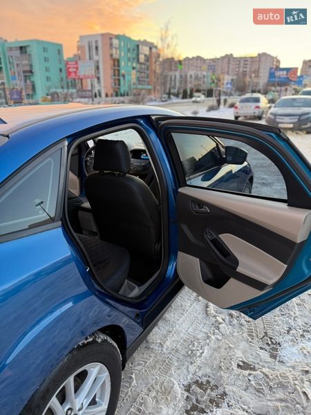 Седан Ford Focus 2018 в Киеве