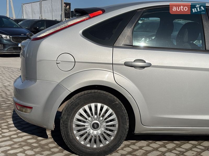 Хетчбек Ford Focus 2008 в Львові