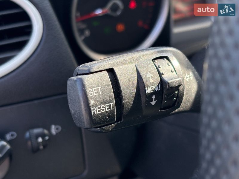 Хетчбек Ford Focus 2008 в Львові