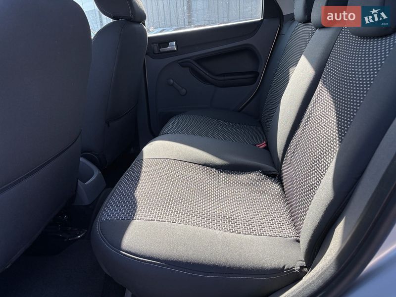 Хетчбек Ford Focus 2008 в Львові