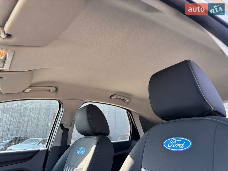 Хетчбек Ford Focus 2008 в Львові