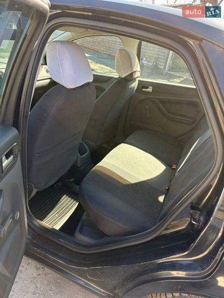 Хэтчбек Ford Focus 2007 в Днепре