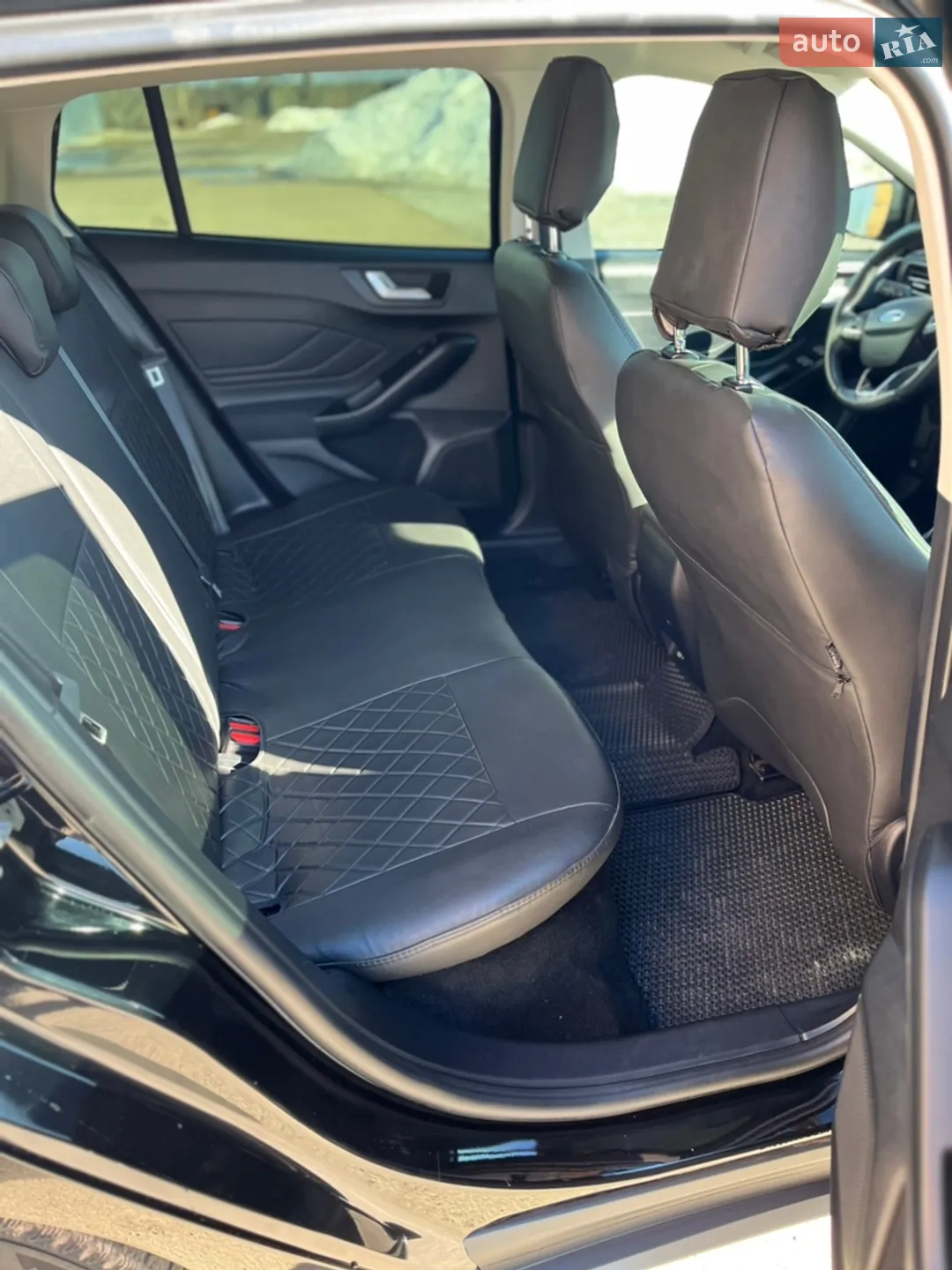 2019 Ford Focus - мініатюра 10