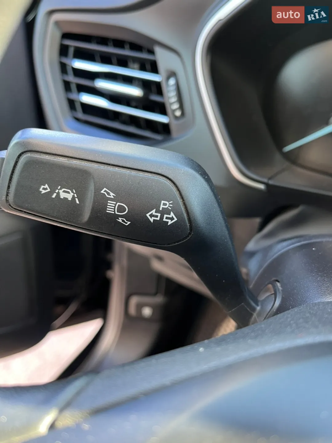 2019 Ford Focus - мініатюра 28