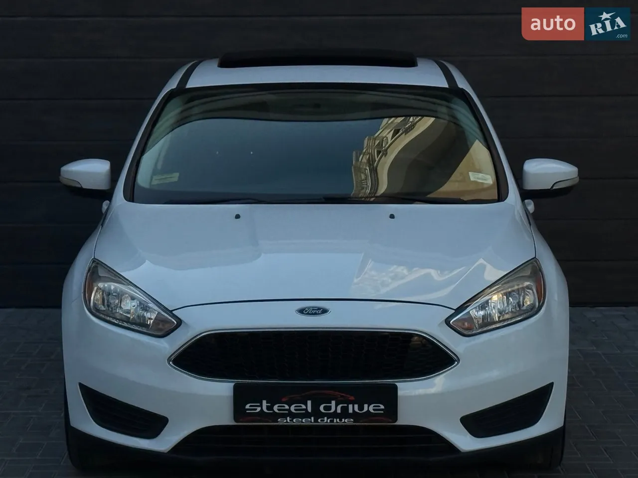 2016 Ford Focus - мініатюра 18