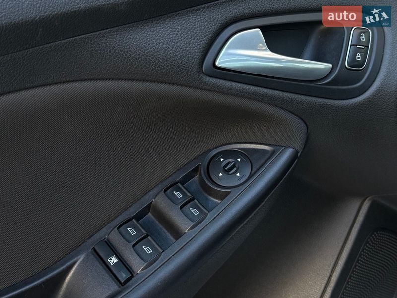 Хэтчбек Ford Focus 2016 в Николаеве
