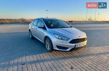 Седан Ford Focus 2015 в Новомосковську