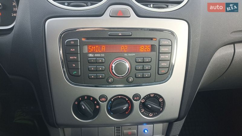 Хэтчбек Ford Focus 2010 в Каменке